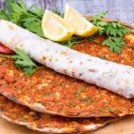 lahmacun_16_9_1574079575-880x495